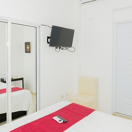 Hostal San Francisco De Asis Santo Domingo Bagian luar foto