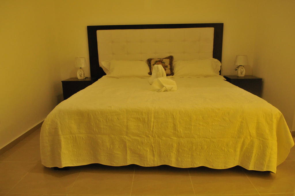 Hostal San Francisco De Asis Santo Domingo Bagian luar foto