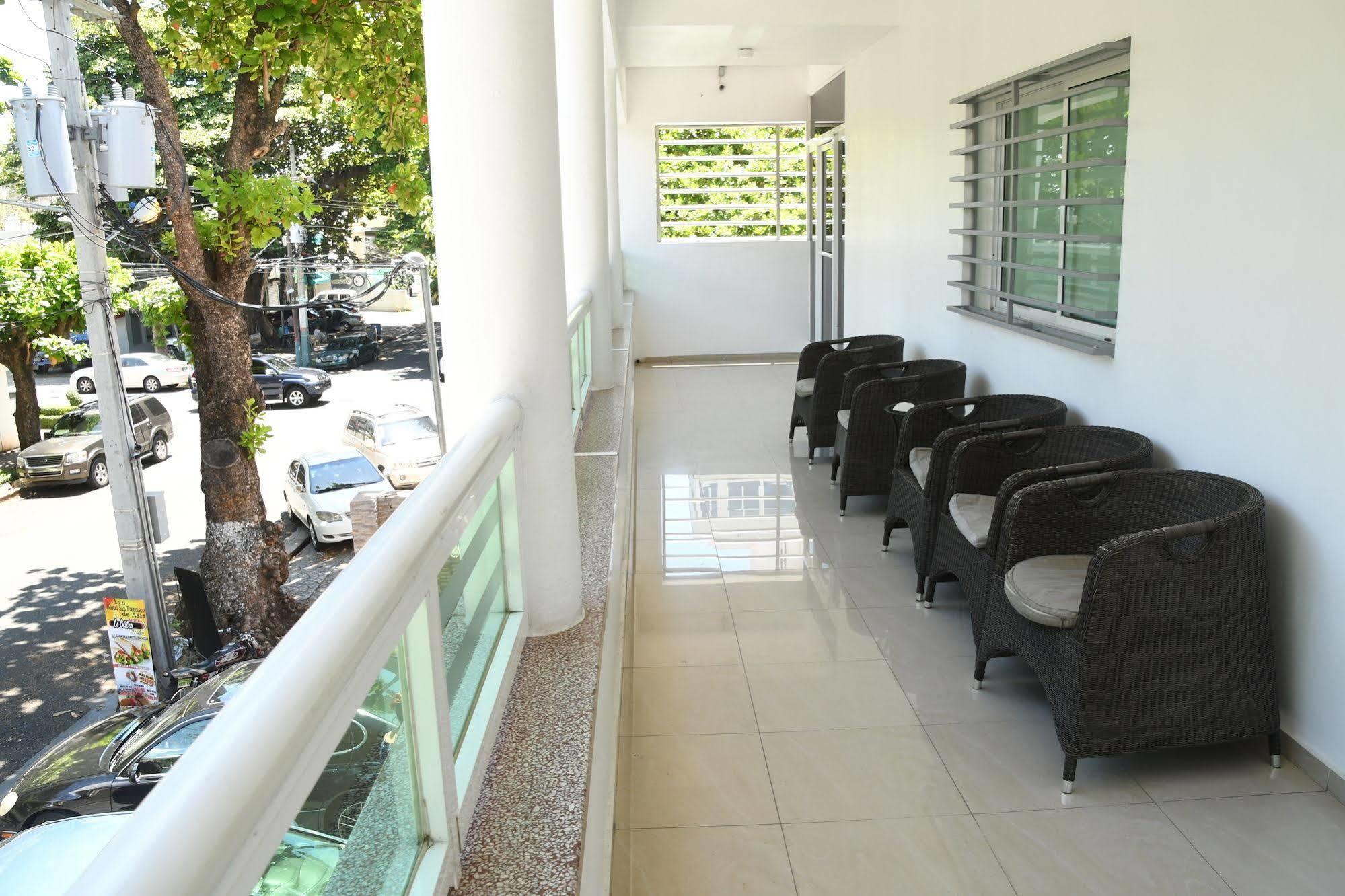 Hostal San Francisco De Asis Santo Domingo Bagian luar foto