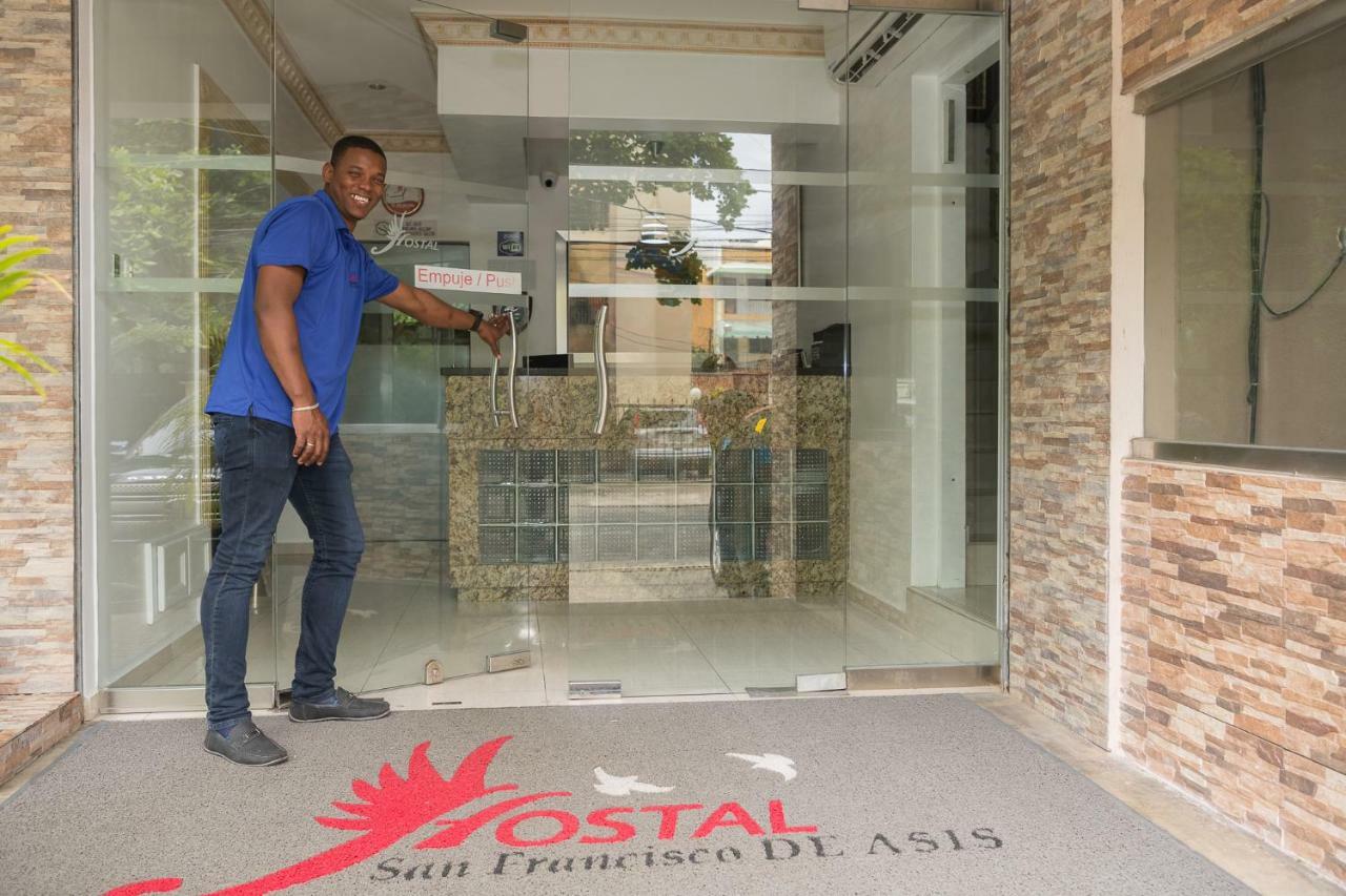 Hostal San Francisco De Asis Santo Domingo Bagian luar foto
